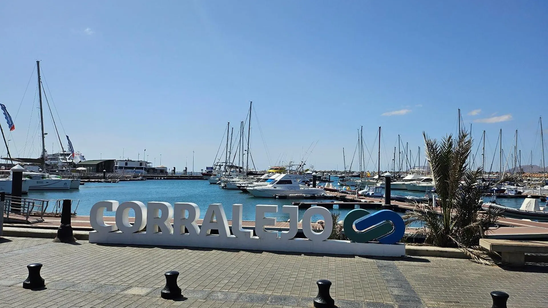 Albergue Corralejo Coliving By Amazzzing Travel