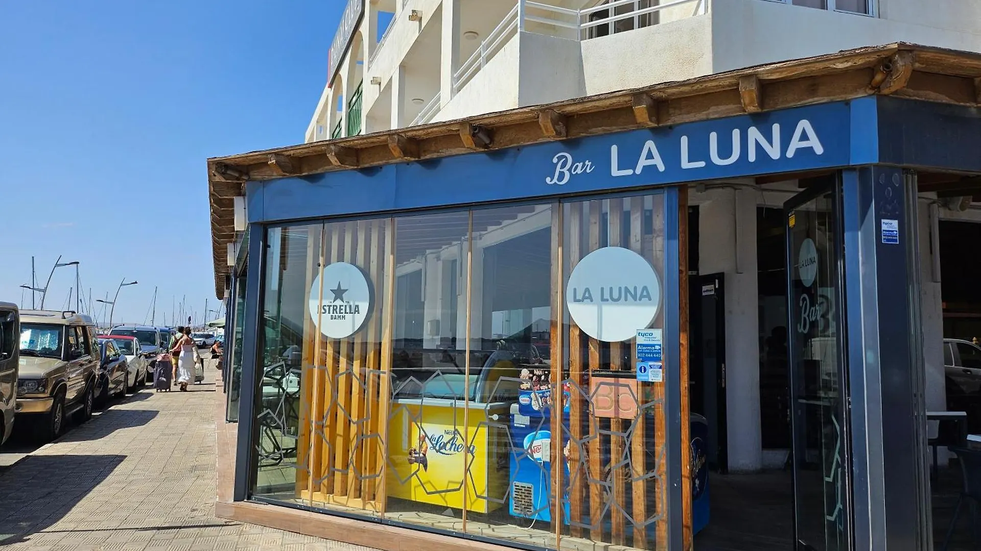 Albergue Corralejo Coliving By Amazzzing Travel Hostal