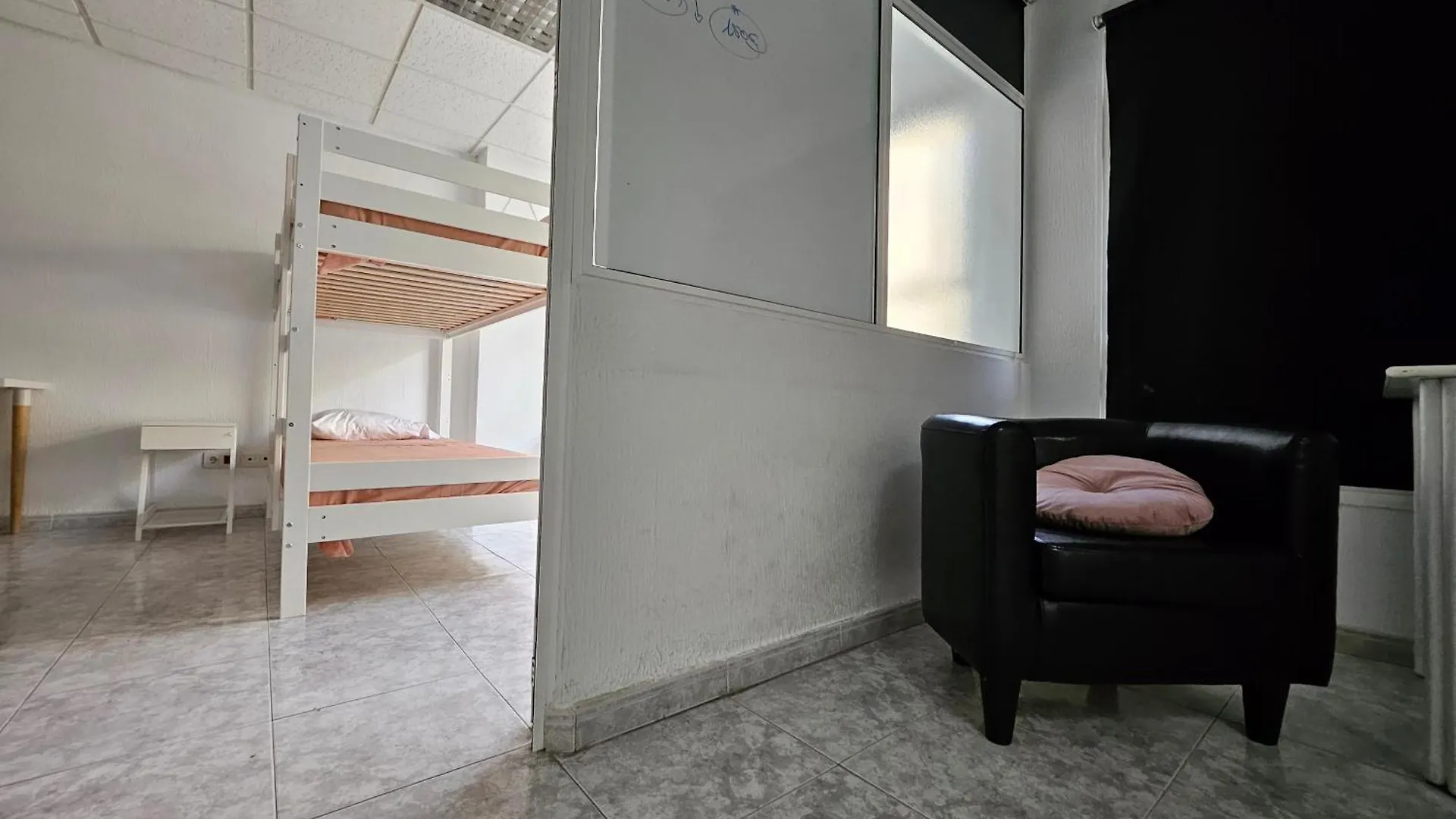 Hostal Albergue Corralejo Coliving By Amazzzing Travel
