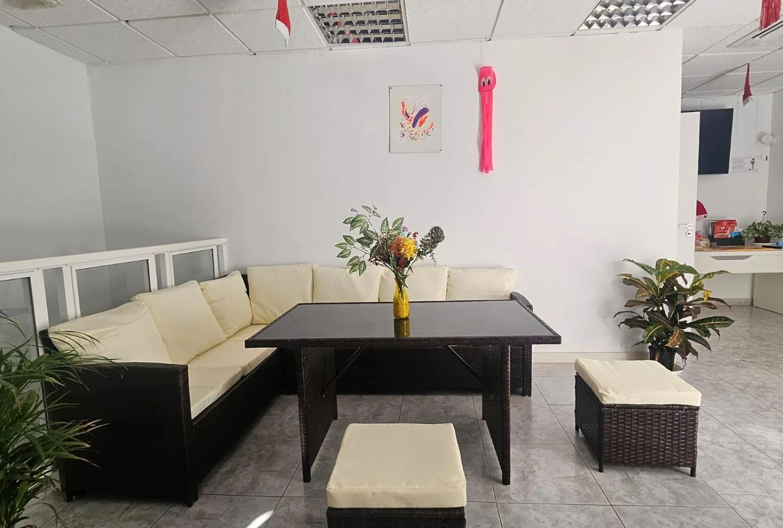 Albergue Corralejo Coliving By Amazzzing Travel Hostal