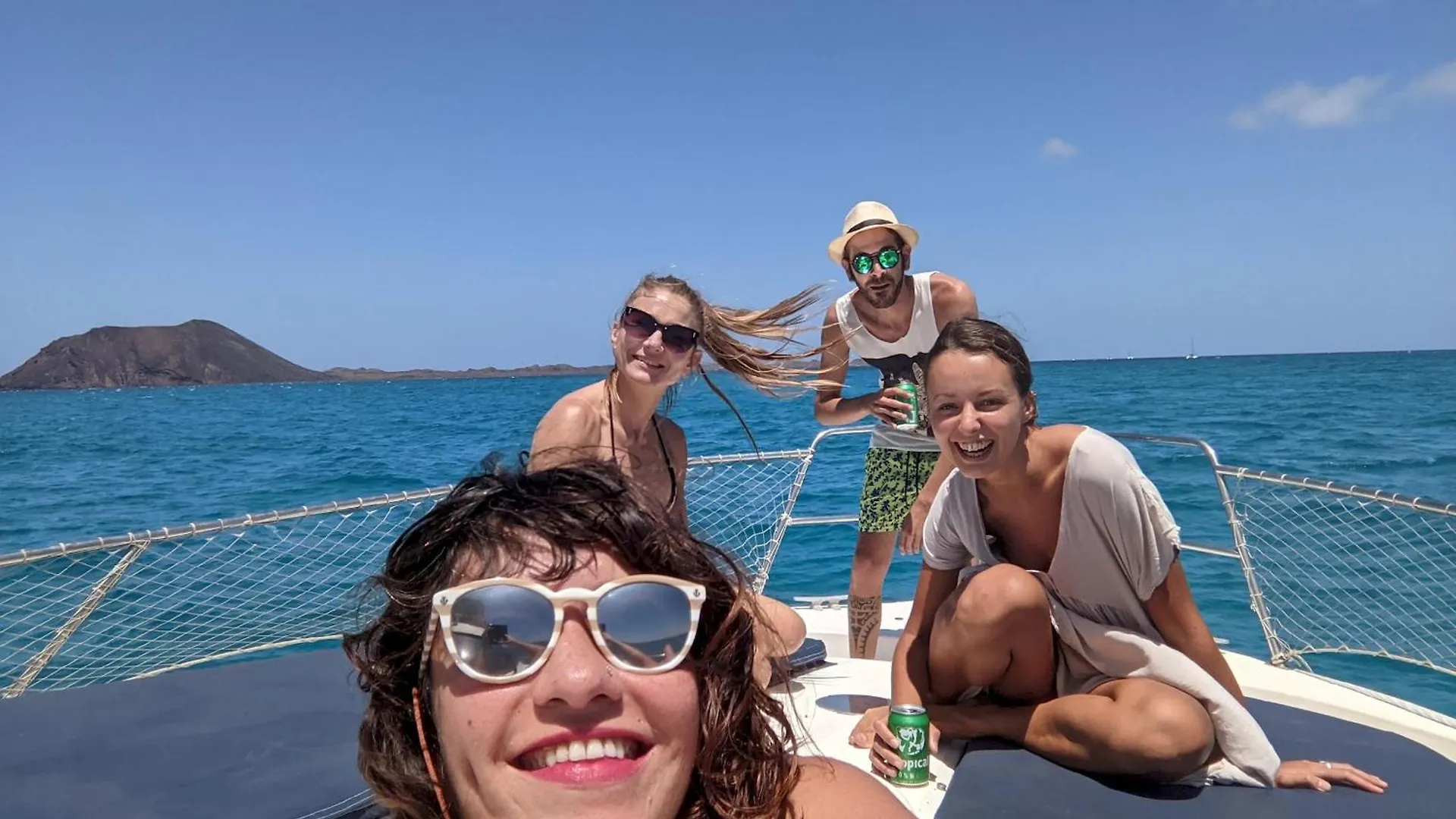 Albergue Corralejo Coliving By Amazzzing Travel 0*,  España