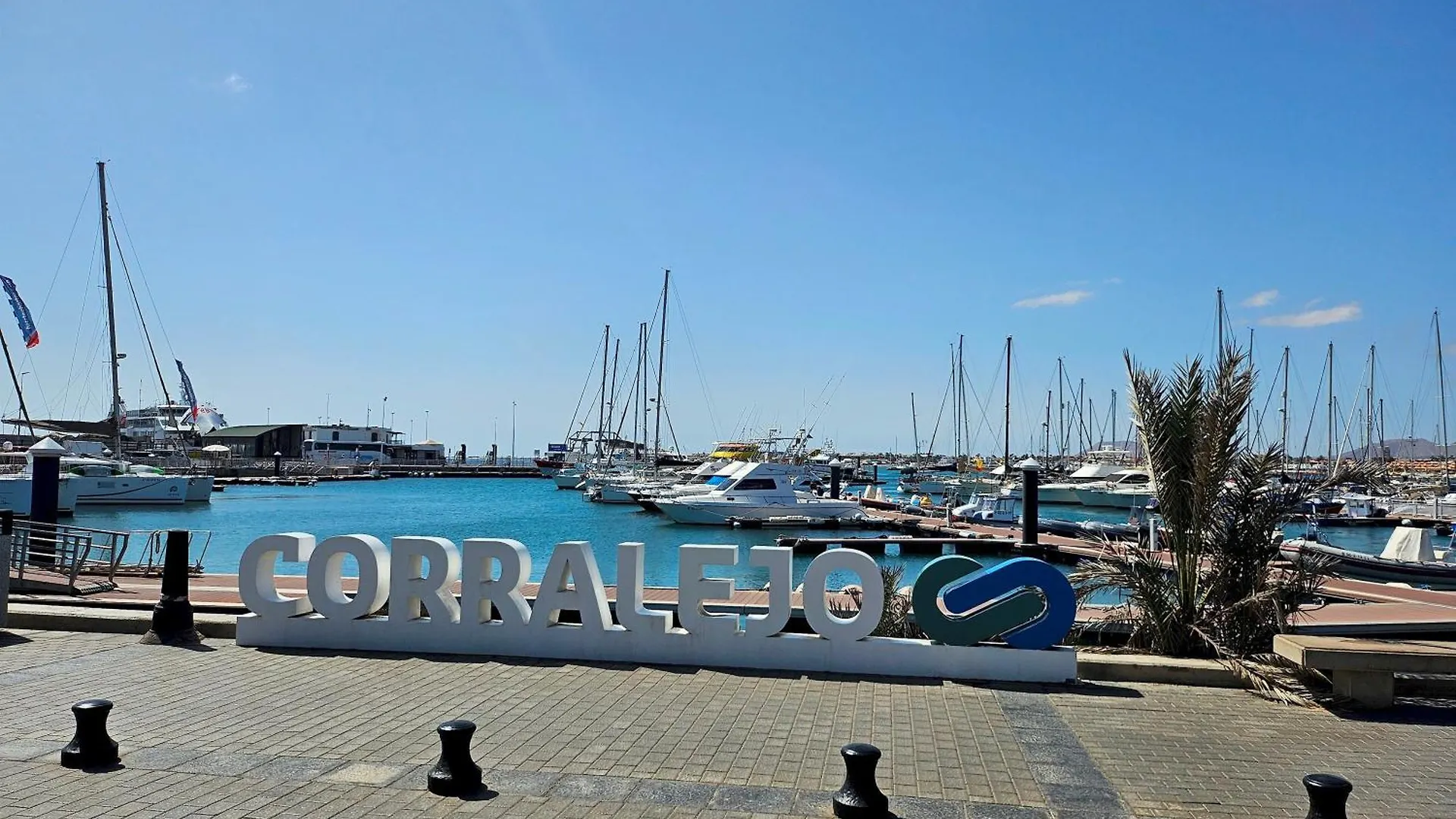 Albergue Corralejo Coliving By Amazzzing Travel 0*,