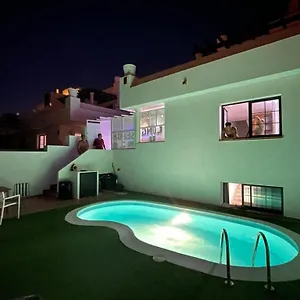 Long Surf House , Corralejo España