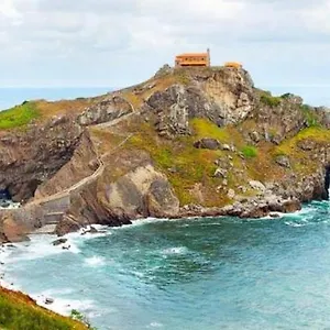 Lauxeta Berria 2*, Mungia España