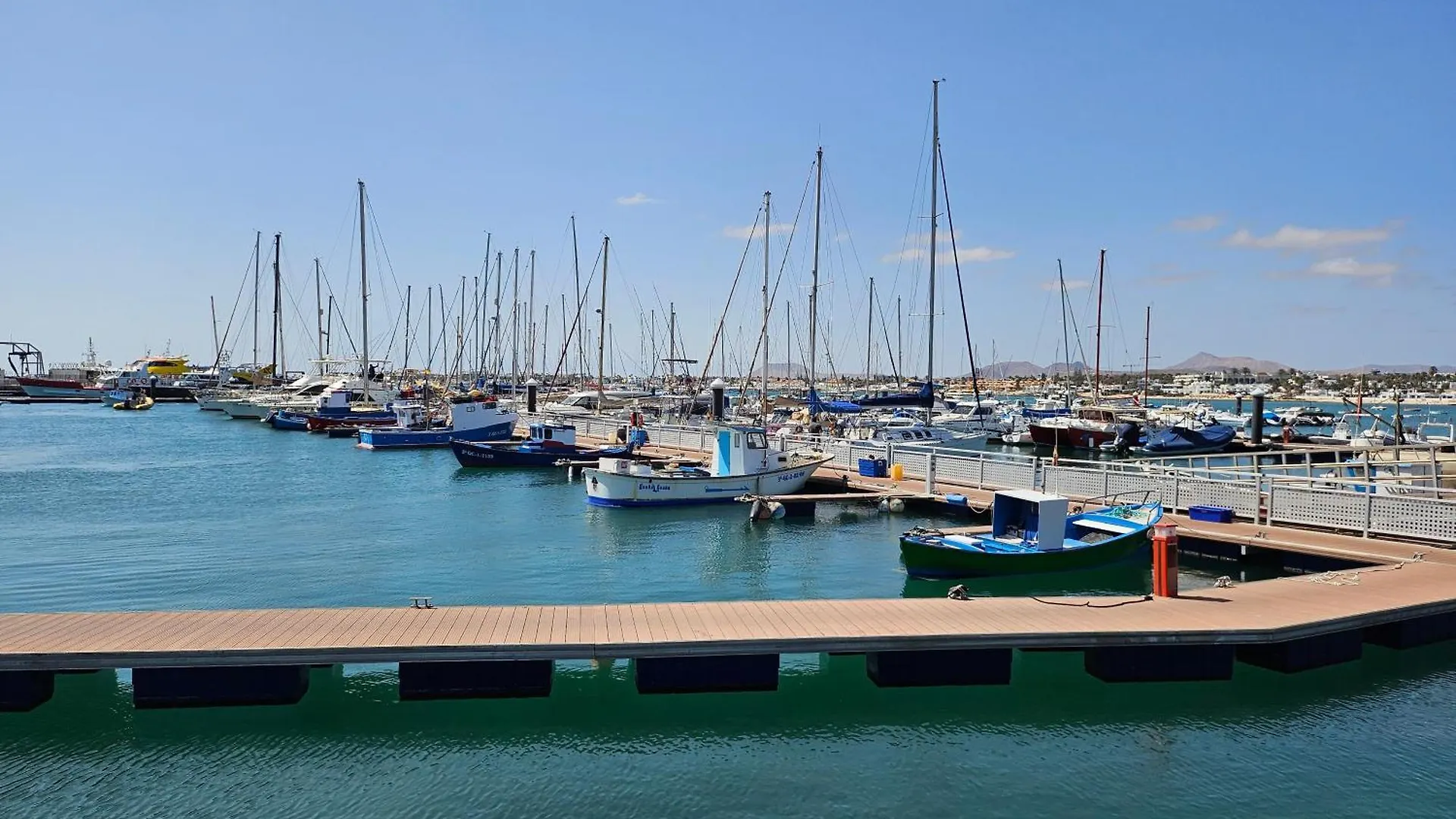 Ostello Corralejo Coliving By Amazzzing Travel Spagna